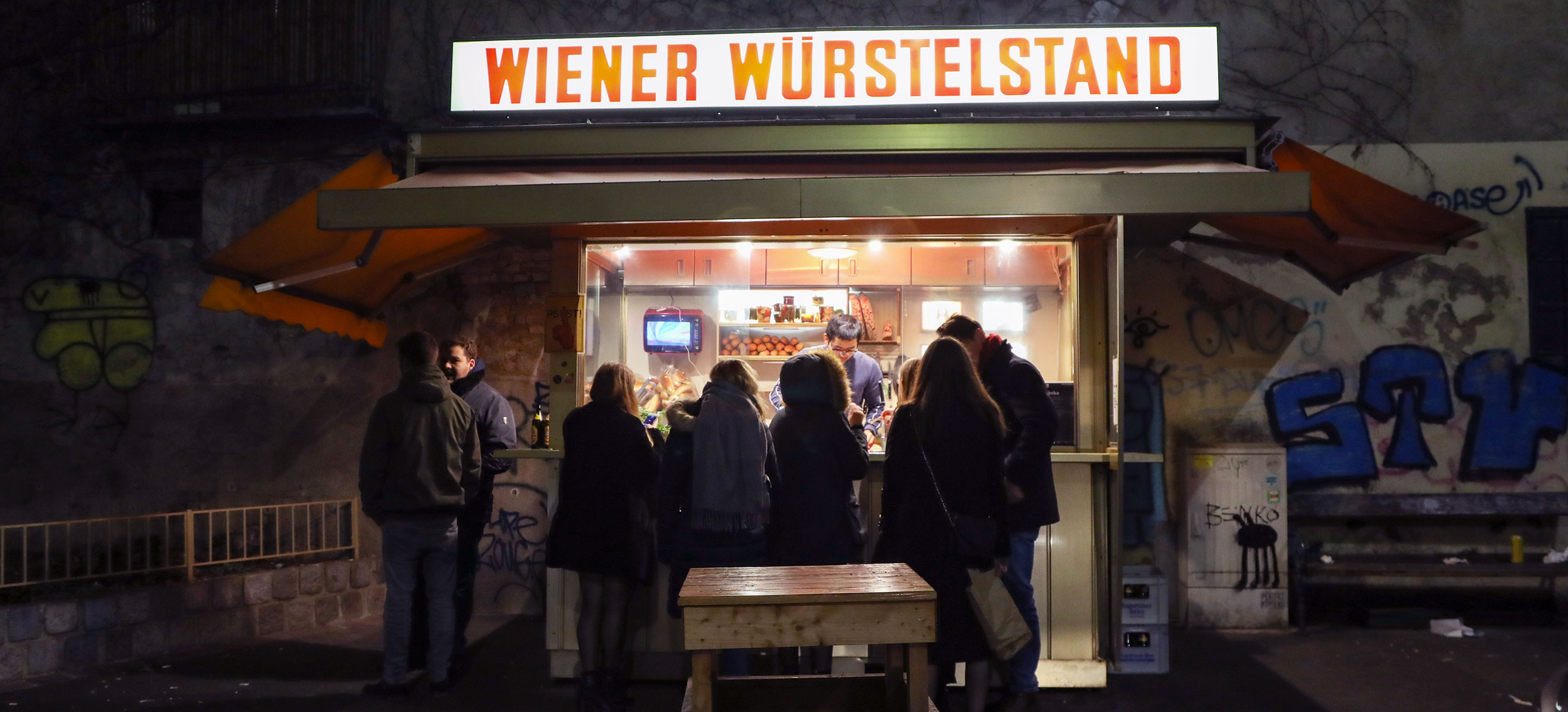 Wiener Würstelstand Pfeilgasse
