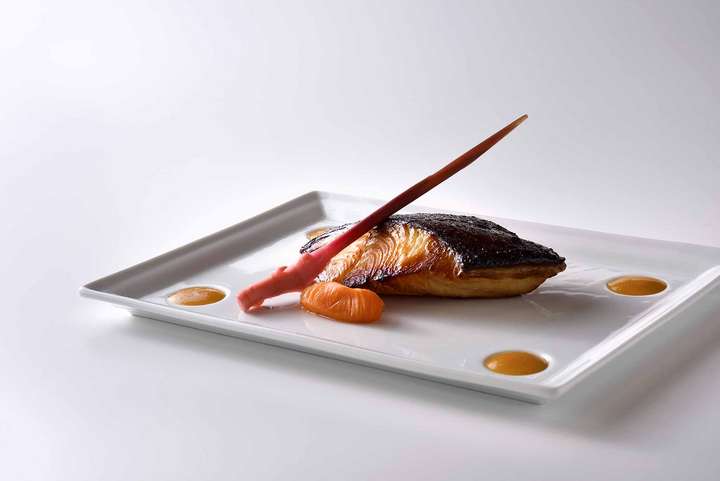 Ultimative Gaumenfreude und Signature Dish: Black Cod, in Sojasauce marinierter schwarzer Kabeljau mit Miso.