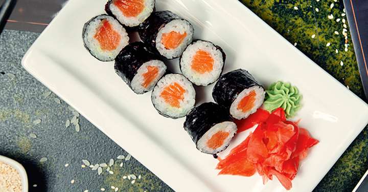 Yong und Feng Liu  kochen derzeit nur für sich selbst – demnächst könnte Sushi der ganz frischen Art auf dem Speiseplan stehen.