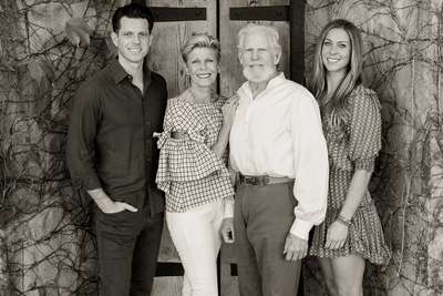 Familie Harlan: H. William »Bill« Harlan mit seiner Frau Deborah und den Kindern Bill (links) und Amanda (rechts).