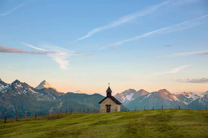 In der majestätischen Landschaft der Nationalpark-Region Hohe Tauern liegt die Mohar-Kapelle.