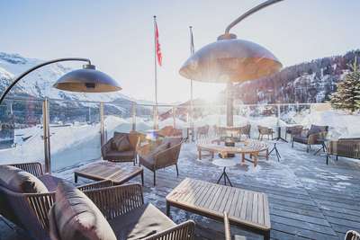 »The St. Moritz Sky Bar«