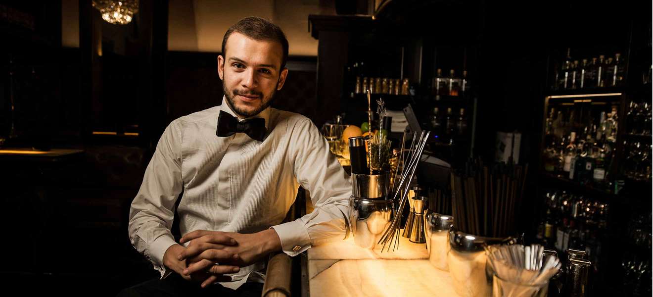 Marcel Katzer in der Bar »Kleinod«