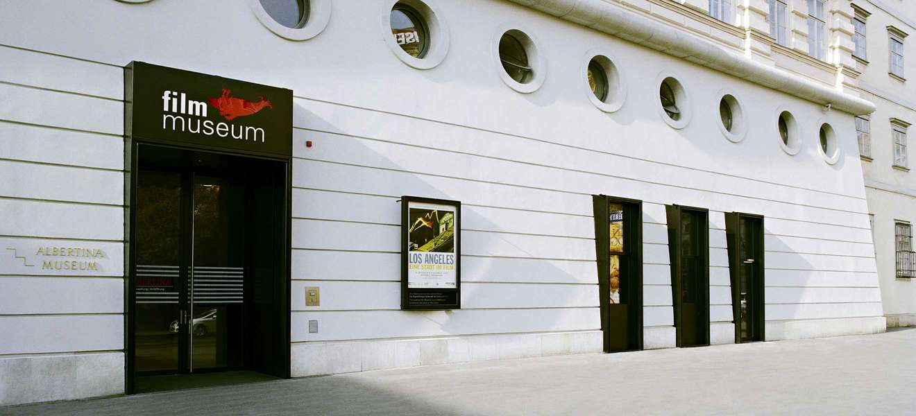 Die »Filmbar« befindet sich im Österreichischen Filmmuseum in bester Wiener City-Lage.