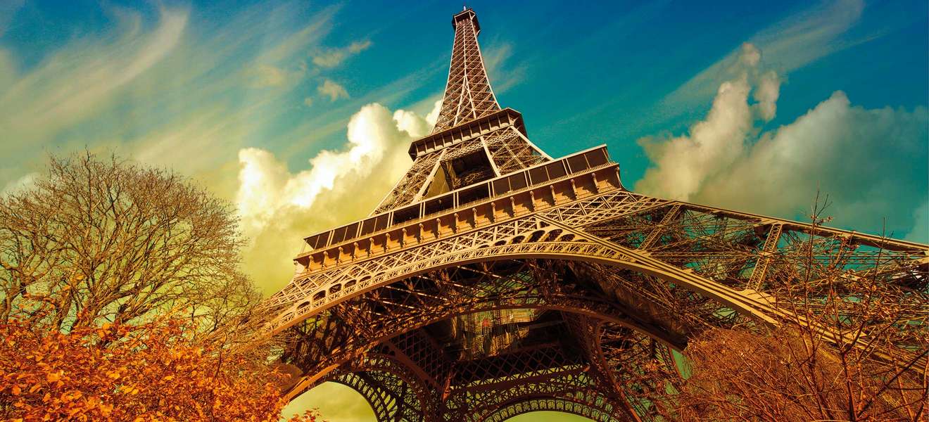 324 Meter hoch, von 1887 bis 1889 errichtet als Aussichtsturm für die Weltausstellung: Der Eiffelturm ist heute das Wahrzeichen von Paris.