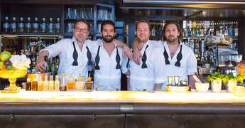 Das »Kleinod«-Bar-Team (v.l.): Oliver Horvath, Philipp Scheiber, Alexander Batik, David Schober