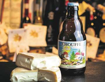 Belgisches Bier und Käse aus Frankreich.