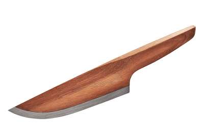 Scharf überlegt Sieht man auch nicht alle Tage: Ein Küchenmesser aus Holz, aber trotzdem nicht ohne scharfe Klinge. Sicher eine Zierde für jede Küchenzeile. gnr8.biz