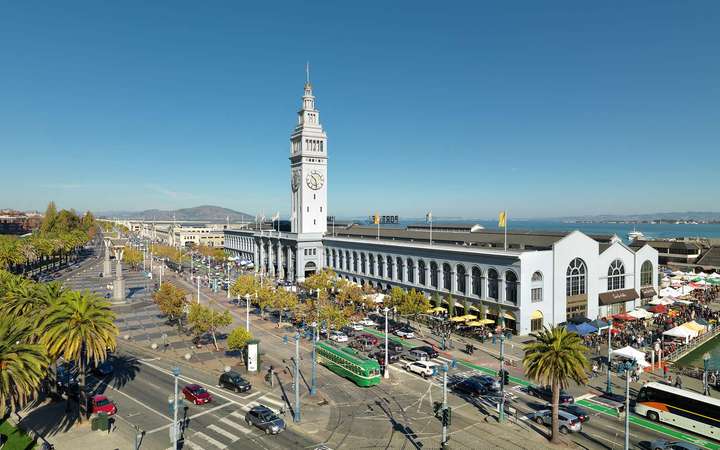 Der Bauernmarkt am Hafen von San Francisco ist Treffpunkt für Spitzenköche, Bio-Bauern und Gourmets.