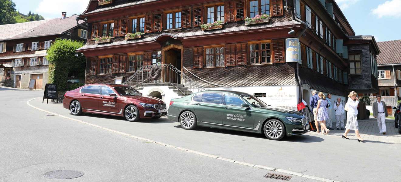 Die BMW & Falstaff Genusstour machte unter anderem im »Hotel Gasthof Hirschen« im Vorarlberger Schwarzenberg Station. 