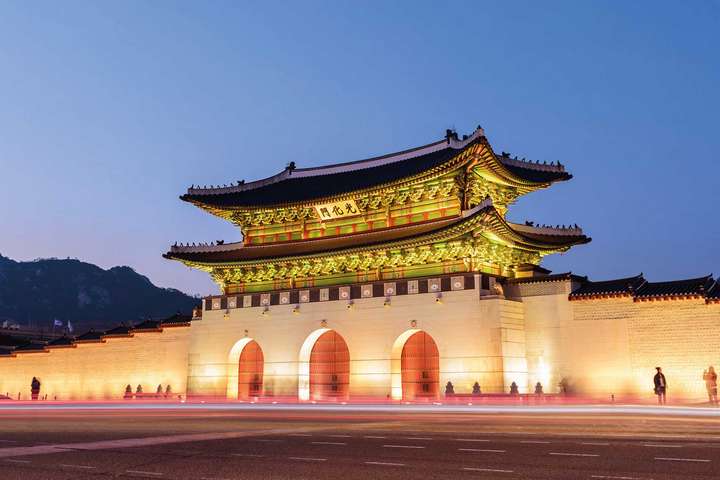 Strahlender Königspalast: Der prächtige Gyeongbokgung wurde 1395 erbaut. / © Shutterstock