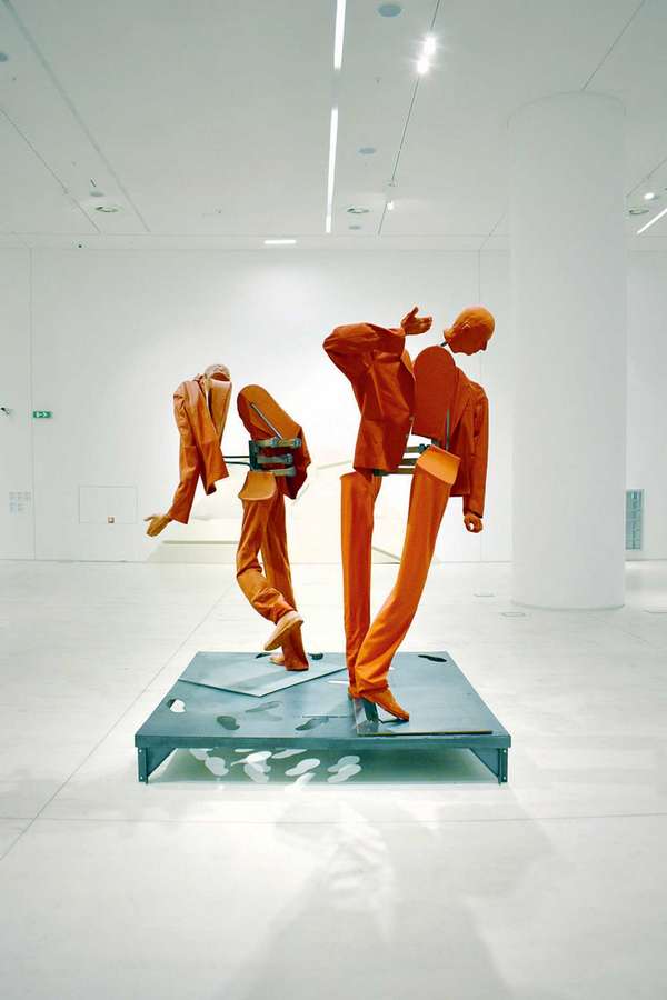 Moderne Skulptur in  der Dauerausstellung  der Nationalgalerie.