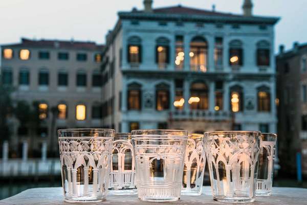 Die »Palazzo«-Gläser sind  Eyecatcher im »Aman Venice«.