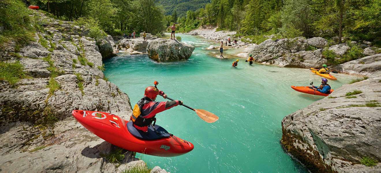 Die Soča ist Sloweniens prägendster Fluss. Ihr Markenzeichen ist die blaugrüne Farbe.