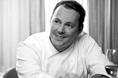 Simon Taxacher, Küchenchef im »Hotel Rosengarten«, zählt zu den allerbesten Köchen Österreichs.