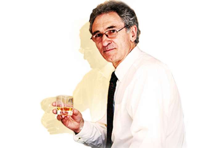 Dennis Malcolm, Master Distiller und großer Whisky-Kenner.