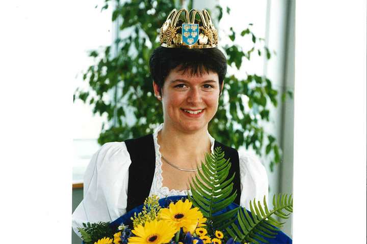 2001-2003 – Margit Kalser