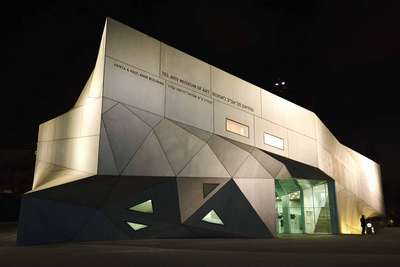 Im Tel Aviv Museum of Art findet man die besten israelischen Künstler neben internationalen Größen.
