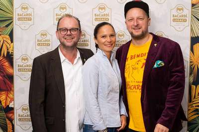 Die Jury: Erich Wassicek (Inhaber der »Halbestadt Bar«), Melanie Castillo (»Barfly’s«-Chefin) und Barcardí Brand Ambassador Benjamin Braun.