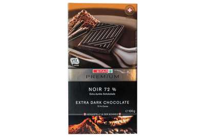 4. Platz (91*) Spar Premium NOIR Extra dunkle Schokolade, 72 % Kakao  € 1,59 für 100 g (Kilopreis: € 15,90) Spar Fein glänzend. Riecht dezent würzig und hat feine Kakaonoten in der Nase. Am Gaumen nussig, mild, ausgewogener Kakaoanteil, schmilzt an