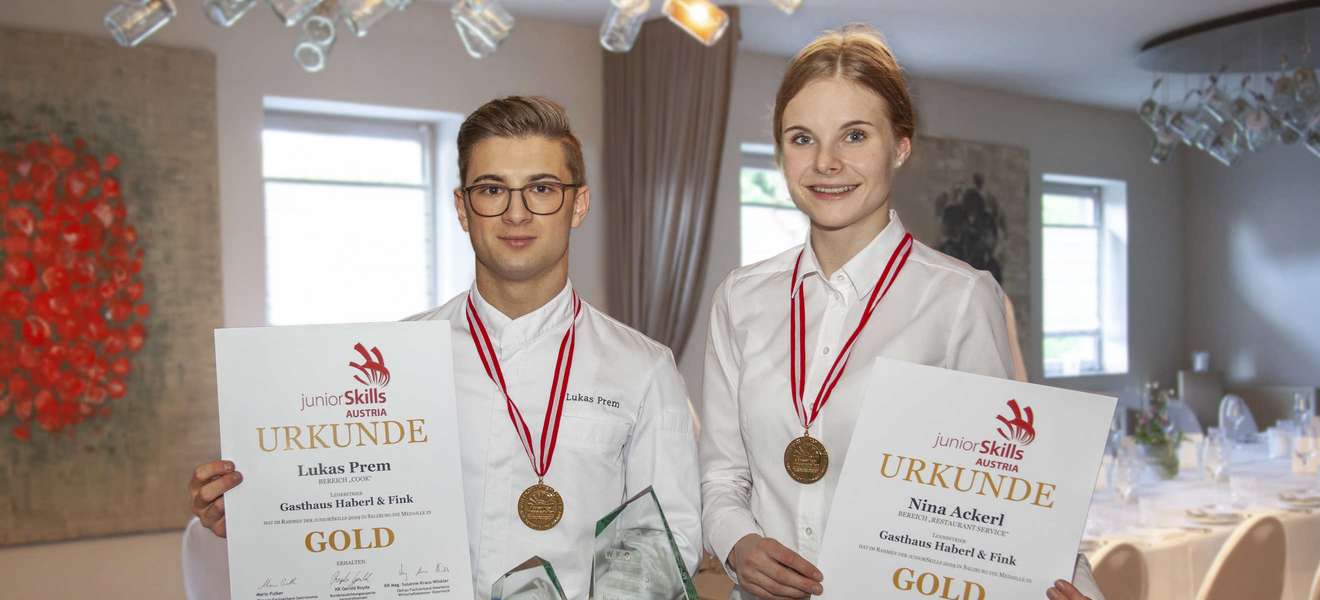 Lukas Prem und Nina Ackerl erreichten beide den ersten Platz in ihrer Katgorie.