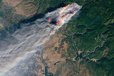 Waldbrand Kalifornien Satellitenbild