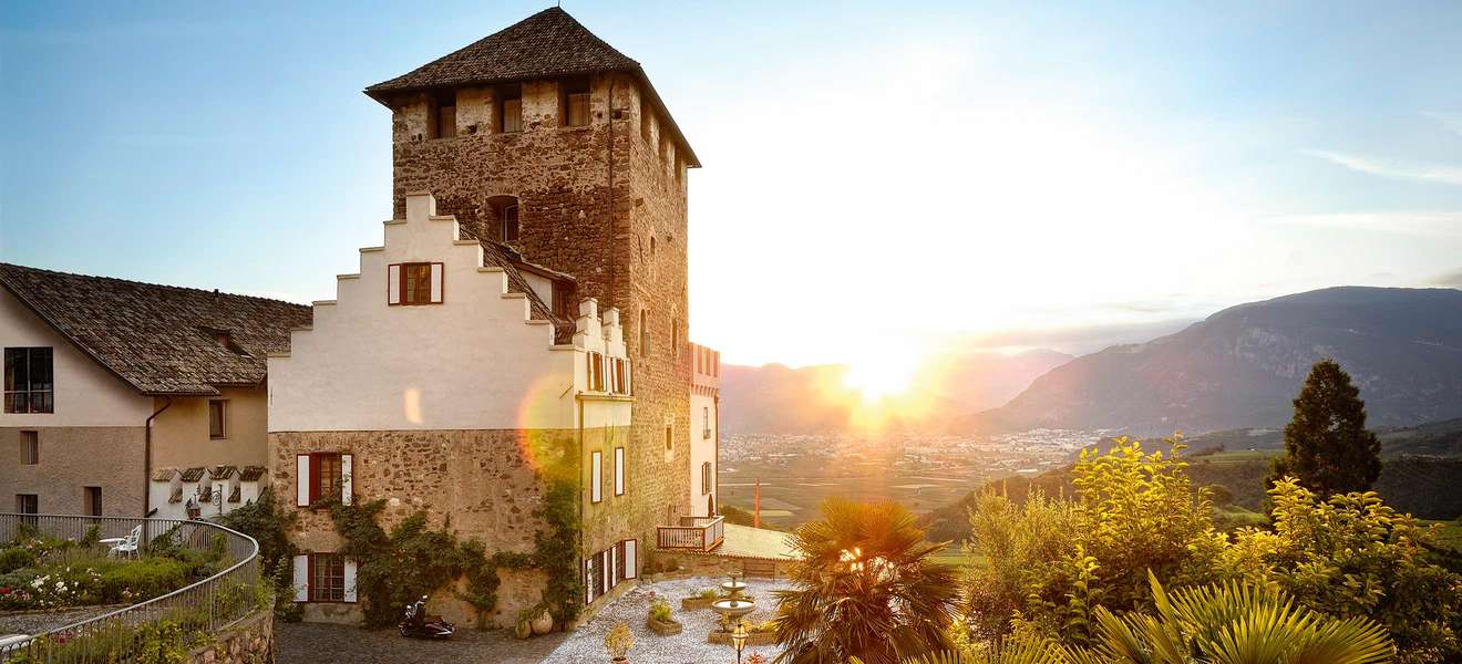 Ausgangsbasis für die Ausflüge ist das »Hotel Schloss Korb«.