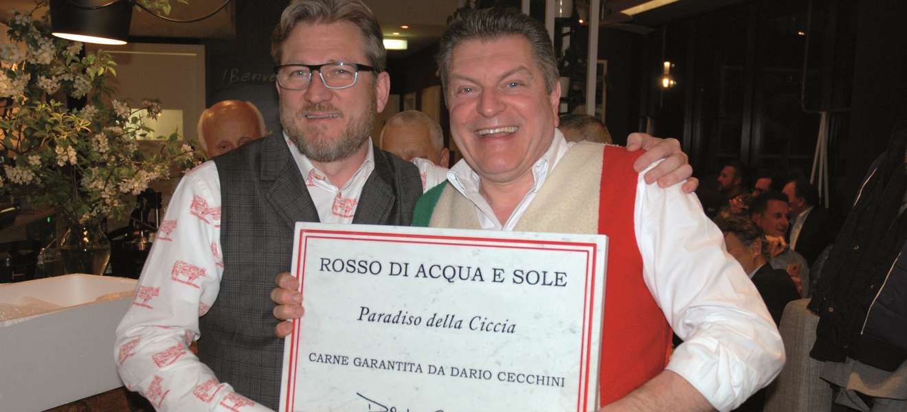 Ingmar Goetzloff bekam den Titel »Paradiso della Ciccia« von Dario Cecchini verliehen.